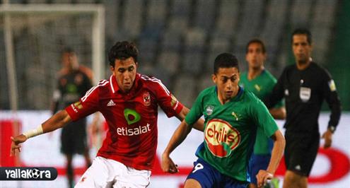 بالفيديو .. شارك برأيك فى قرار الحكم .. 4 قرارات مثيرة للجدل من مباراة الاهلى والمقاصة 